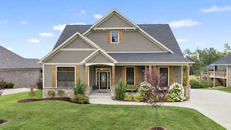17405 Shakes Creek Dr Fisherville, KY 40023