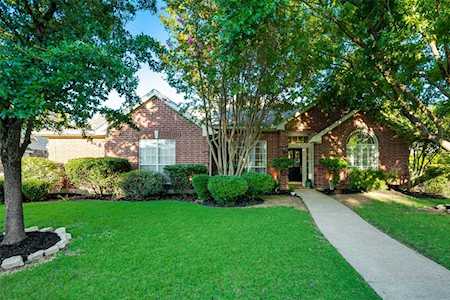 8512 Steeple Ridge Drive North Richland Hills, TX 76182
