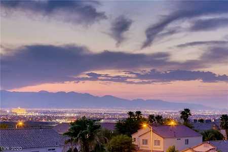 3196 Castle Canyon Ave Henderson, NV 89052