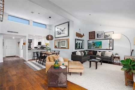 260 Cagney Lane #317 Newport Beach, CA 92663