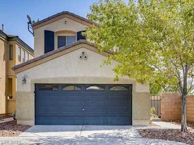 7694 Gentle Grazer St Las Vegas, NV 89139