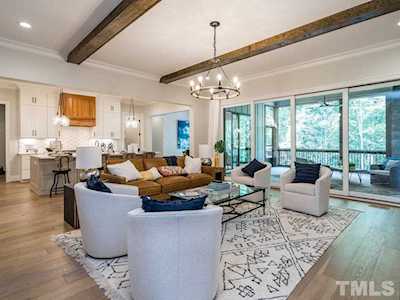 33 Futrell Ridge Court Chapel Hill, NC 27517