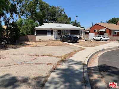 12645 Cantara Street North Hollywood, CA 91605