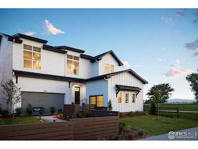 4941 Oakley Dr Timnath, CO 80547