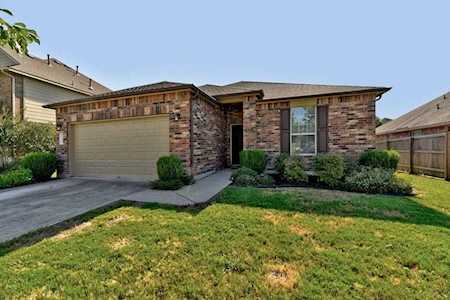 1199 Talley LOOP Buda, TX 78610