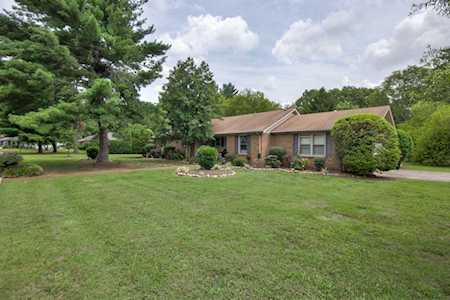 2246 Wiltshire Dr Murfreesboro, TN 37129