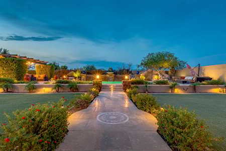 8334 E Nightingale Star Drive Scottsdale, AZ 85266