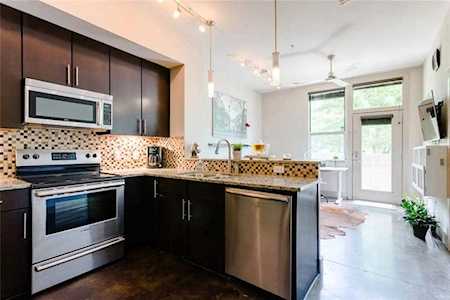 1320 Robert Browning St #106 Austin, TX 78723