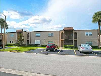7701 Starkey Rd #715 Seminole, FL 33777