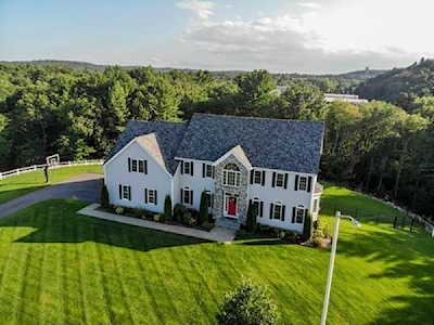 90 Slocumb Lane Marlborough, MA 01752
