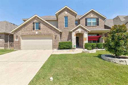 1136 Mesa Crest Drive Fort Worth, TX 76052