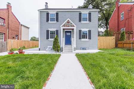 5421 14th Place Hyattsville, MD 20782