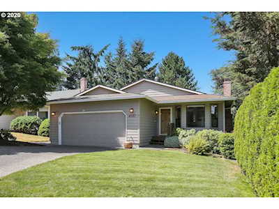 8927 SW 50th Ave Portland, OR 97219