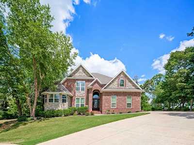 7103 Hillcrest Ct Rogers, AR 72758
