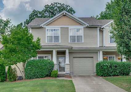 418 Normandy Cir Nashville, TN 37209