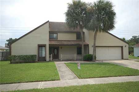 3650 Country Lakes Dr Belle Isle, FL 32812