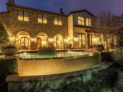8529 Calera Dr Austin, TX 78735
