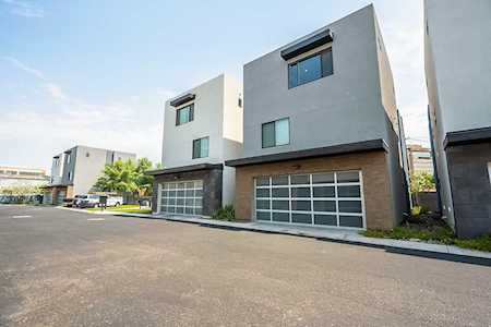 2825 N 42nd Street #9 Phoenix, AZ 85008