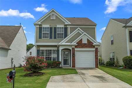 2153 Mckenzie Creek Dr Charlotte, NC 28270