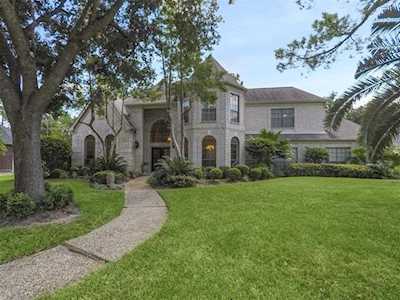 5534 Fragrant Cloud Ct Houston, TX 77041