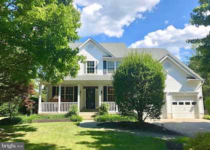 2501 Walden Dr Crofton, MD 21114