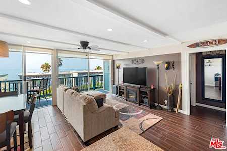 11926 Whalers Lane Malibu, CA 90265