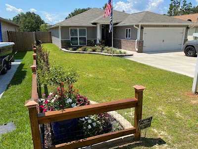 5957 Fairlands Rd Milton, FL 32583