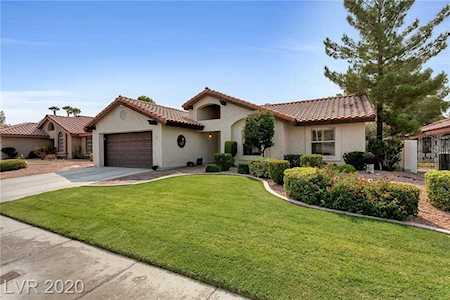 67 Chesney Dr Henderson, NV 89074