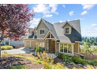 1370 N Blodgett Ct Washougal, WA 98671