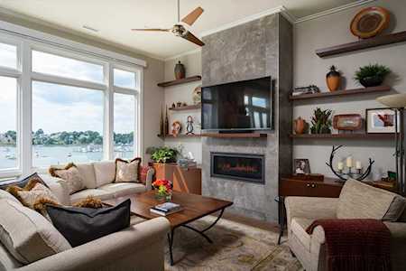 10 Shipyard Drive #506 Hingham, MA 02043
