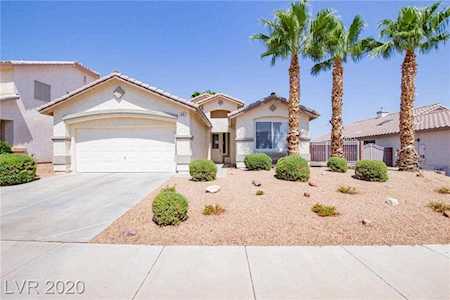 44 Blaven Dr Henderson, NV 89002