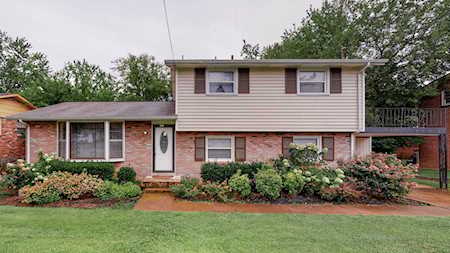 3240 Doverside Dr Nashville, TN 37207