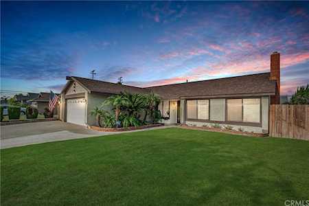 5801 Canehill Avenue Lakewood, CA 90713