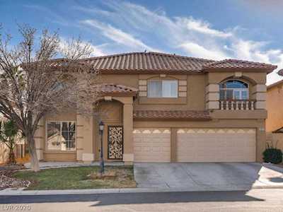 8317 Fawn Brook Ct Las Vegas, NV 89149