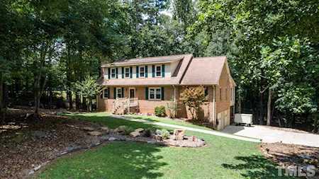 11901 Pine Bluff Court Raleigh, NC 27614