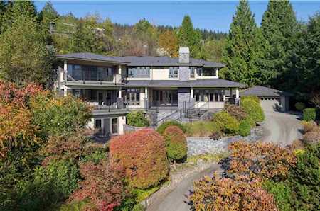 1125 Groveland Court West Vancouver, BC V7S 1Z7