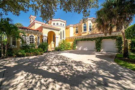 40 Camellia Terrace Indian Harbour Beach, FL 32937