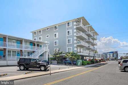 15 45th St #102 Ocean City, MD 21842