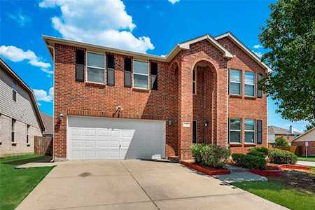 7550 Scarlet View Trail Fort Worth, TX 76131