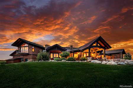 30355 Triple B Ln Steamboat Springs, CO 80487