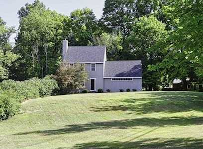 231 Main St Bolton, MA 01740