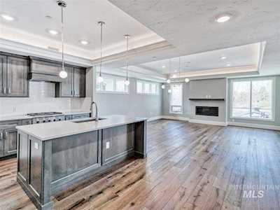 3075 West Crescent Rim Drive 203 #203 Boise, ID 83706