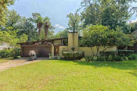 1113 Pinecrest Dr Tallahassee, FL 32301