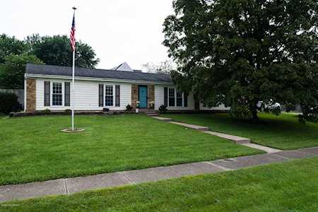 6641 Riverbirch Dr Pewee Valley, KY 40056