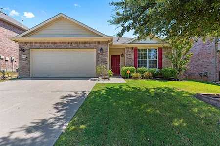 4229 Enchanted Rock Lane Fort Worth, TX 76244