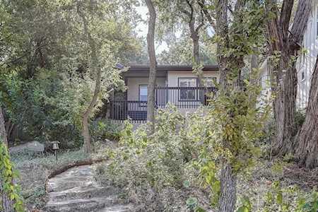 2007 Alameda DR Austin, TX 78704