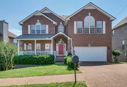 7233 Sugarloaf Dr Nashville, TN 37211