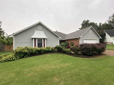 6539 Stephan Ridge Cv Bartlett, TN 38135