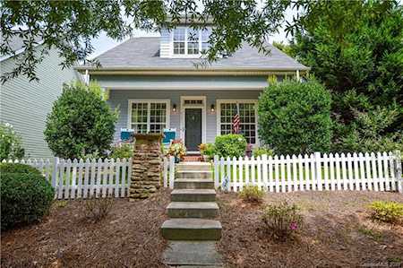8241 Bud Henderson Rd Huntersville, NC 28078