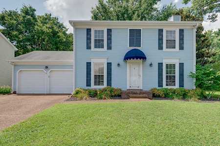 5309 Village Way Nashville, TN 37211